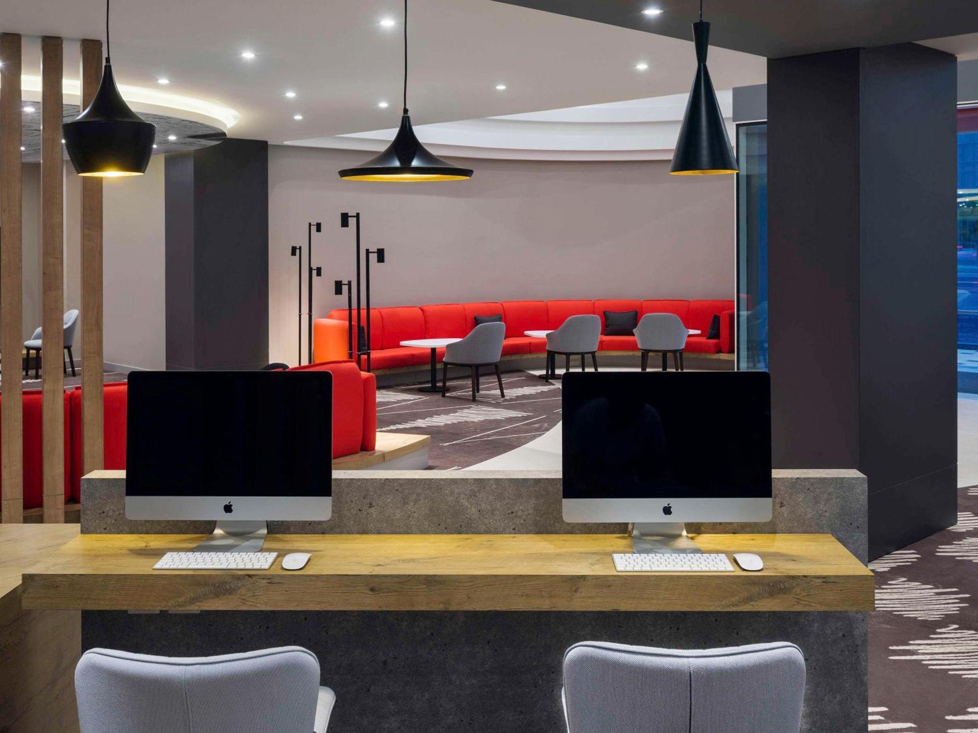 Ibis Jeddah Malik Road Hotel Luaran gambar