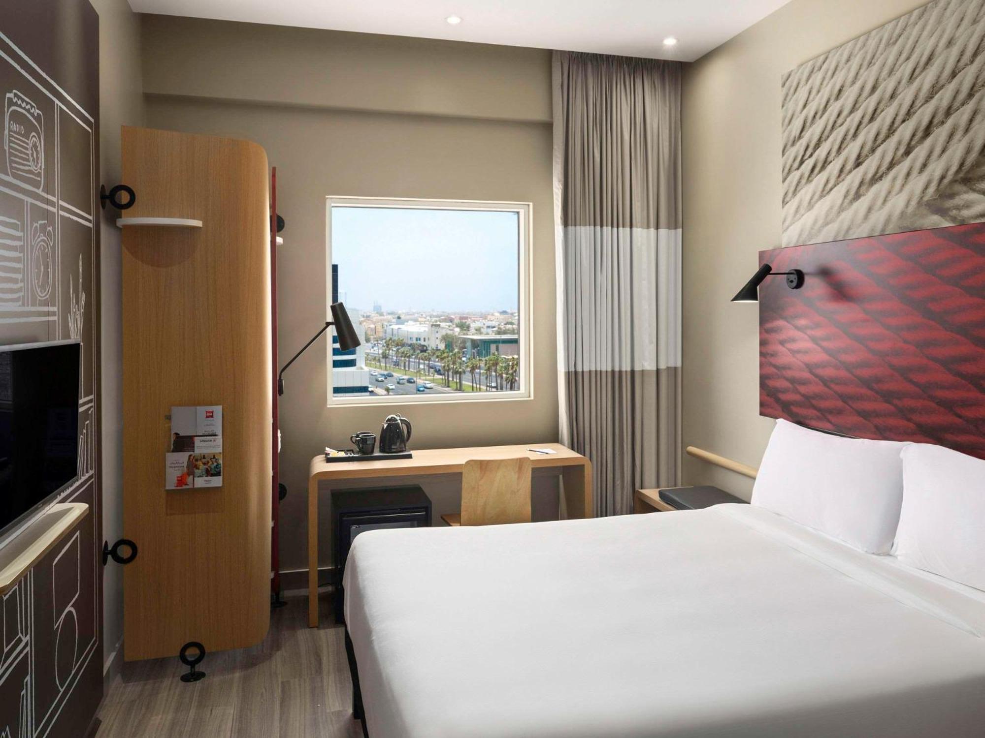 Ibis Jeddah Malik Road Hotel Luaran gambar