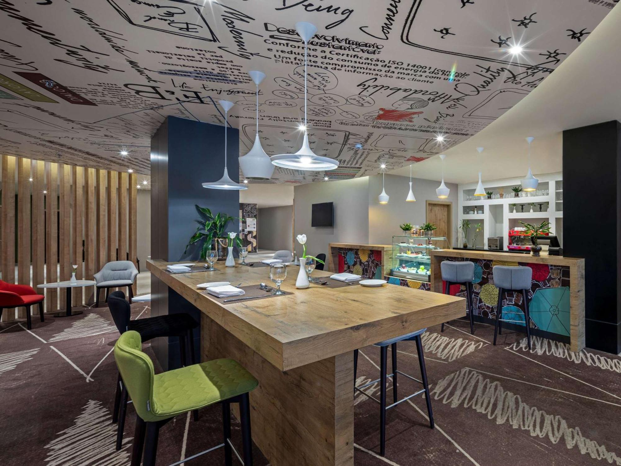 Ibis Jeddah Malik Road Hotel Luaran gambar