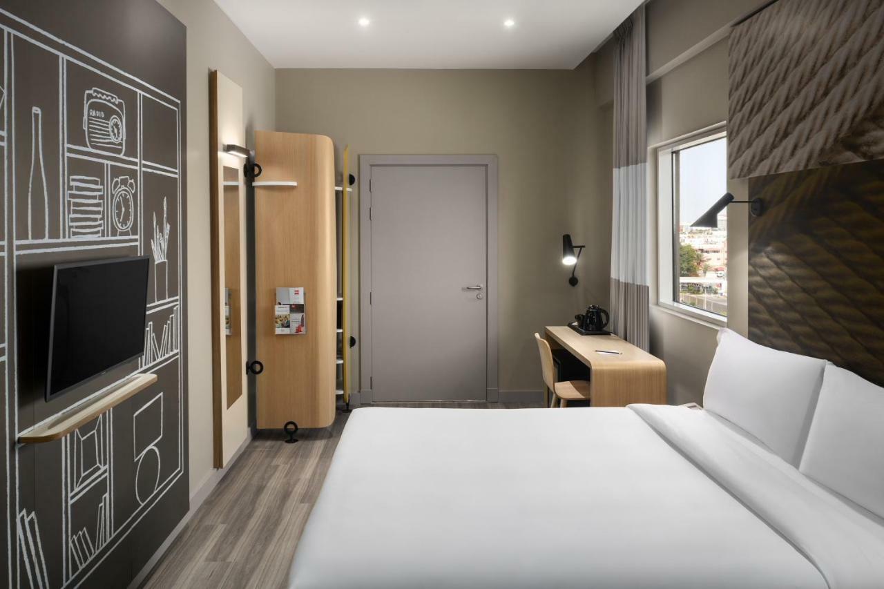Ibis Jeddah Malik Road Hotel Luaran gambar
